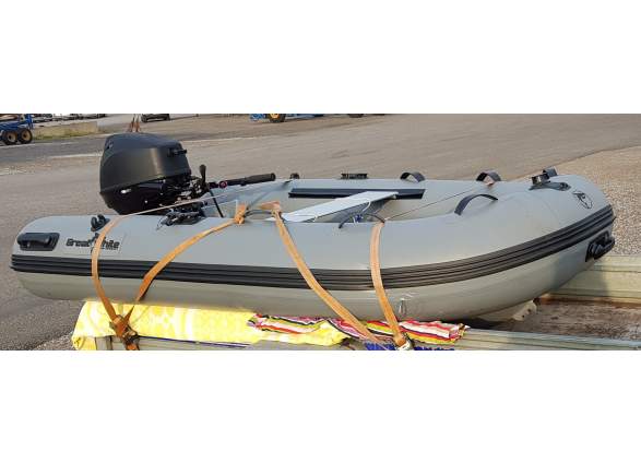 2025-03/1jeanneau-sun-odyssey-40