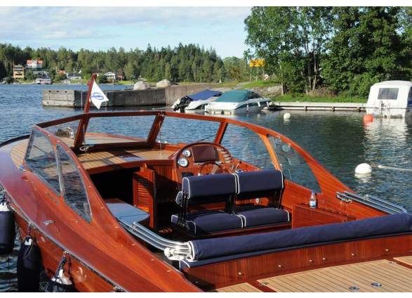 2025-12/10golden-cut-28w-ex