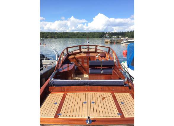 2025-12/11golden-cut-28w-ex