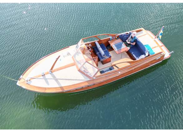 2025-12/14golden-cut-28w-ex