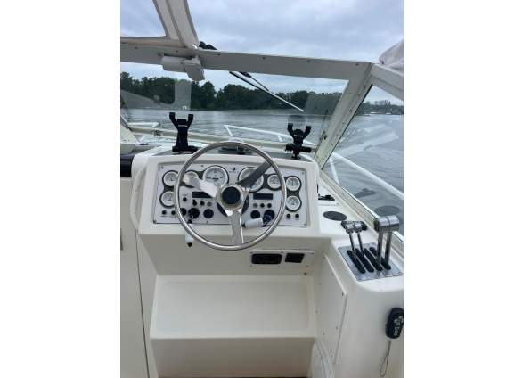 2026-02/1770119750_9-bertram-moppie